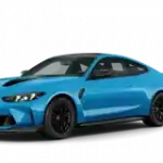 Blaues BMW 4er Coupé M-Modell auf weißem Hintergrund.