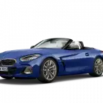 Blauer BMW Z4 M Roadster, seitlich fotografiert, vor weißem Hintergrund.