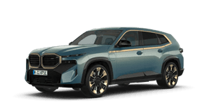 Blauer BMW SUV vor weißem Hintergrund, seitliche Vorderansicht.